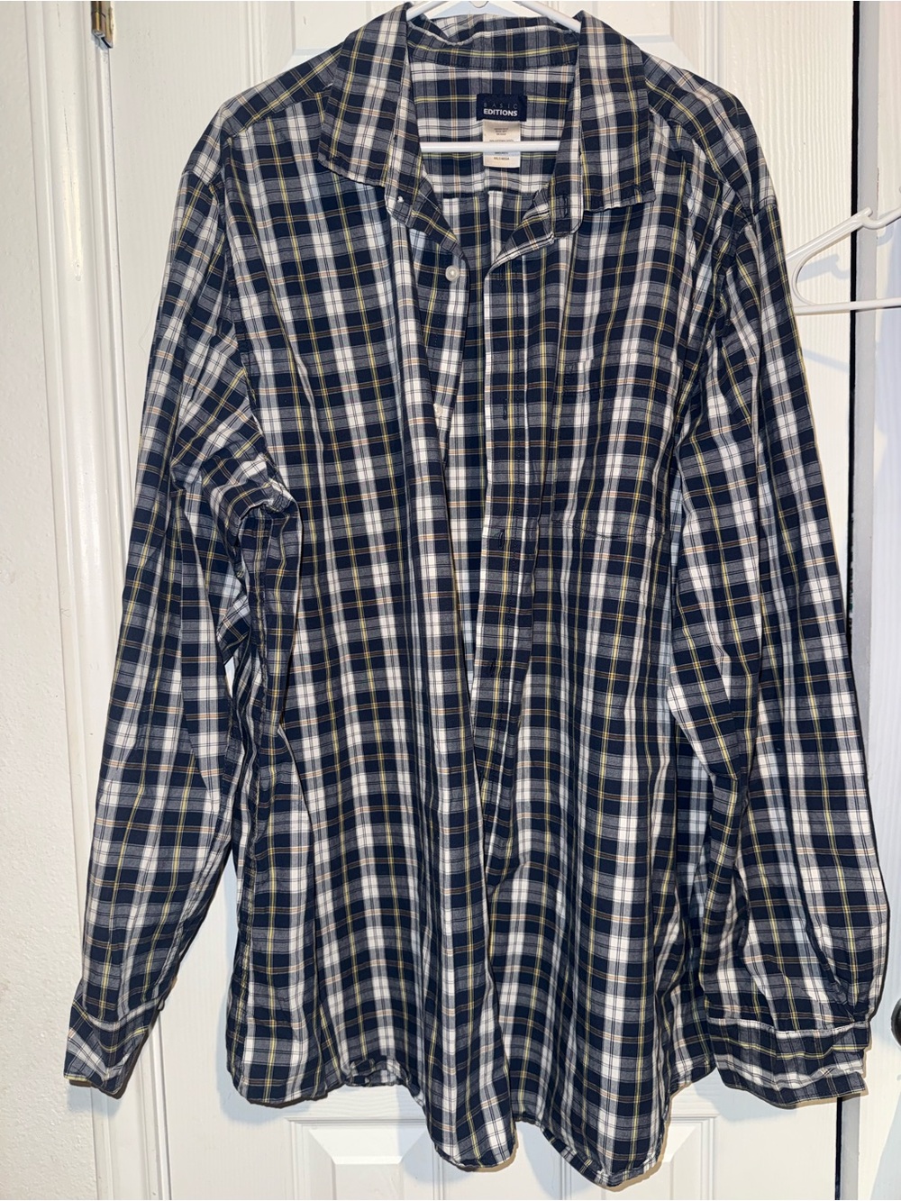 Basic Editions Men’s Navy, White & Olive Plaid Button-Down Shirt